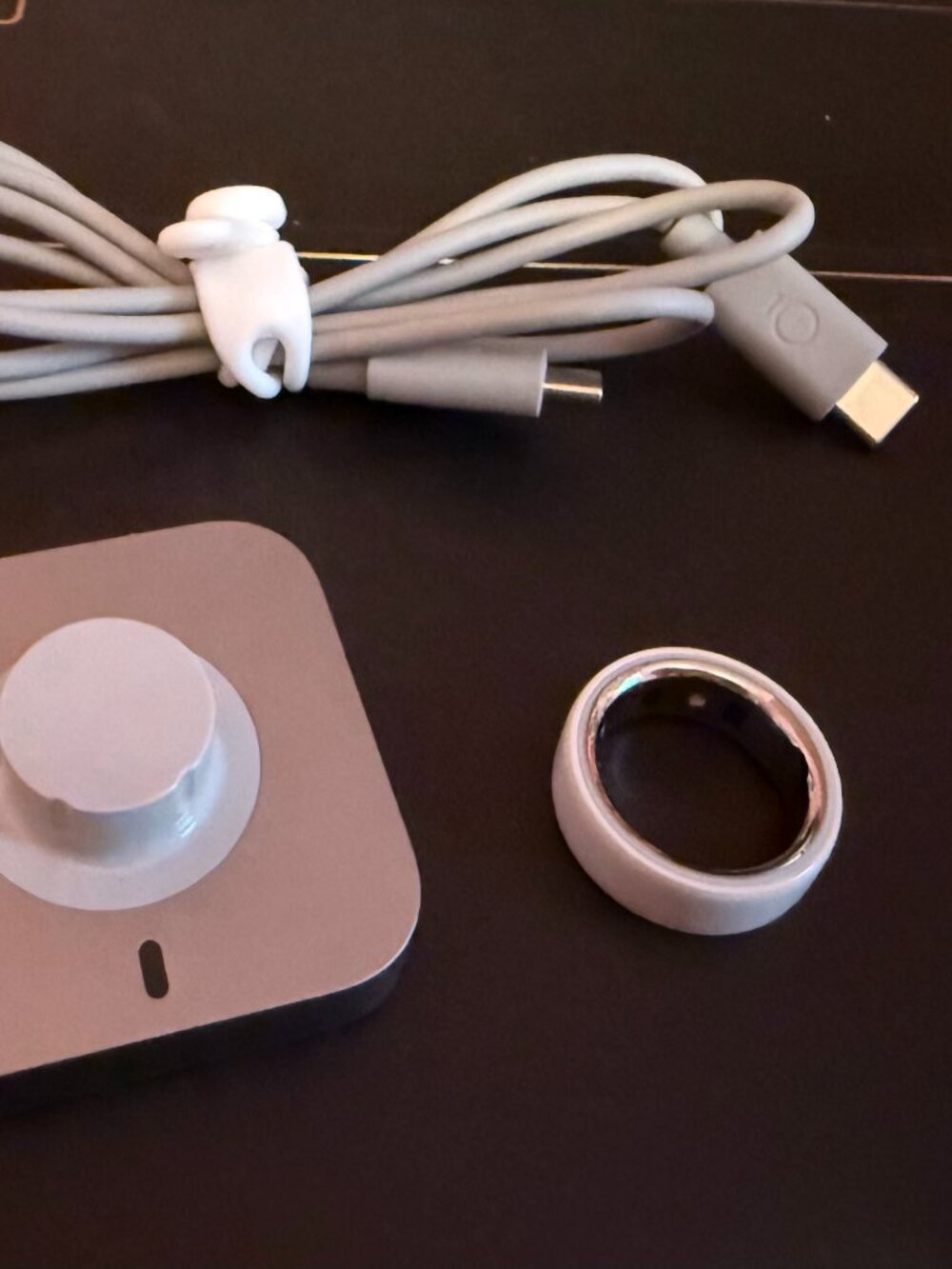 Oura Ring 4 - Size 10 - Cloud/White